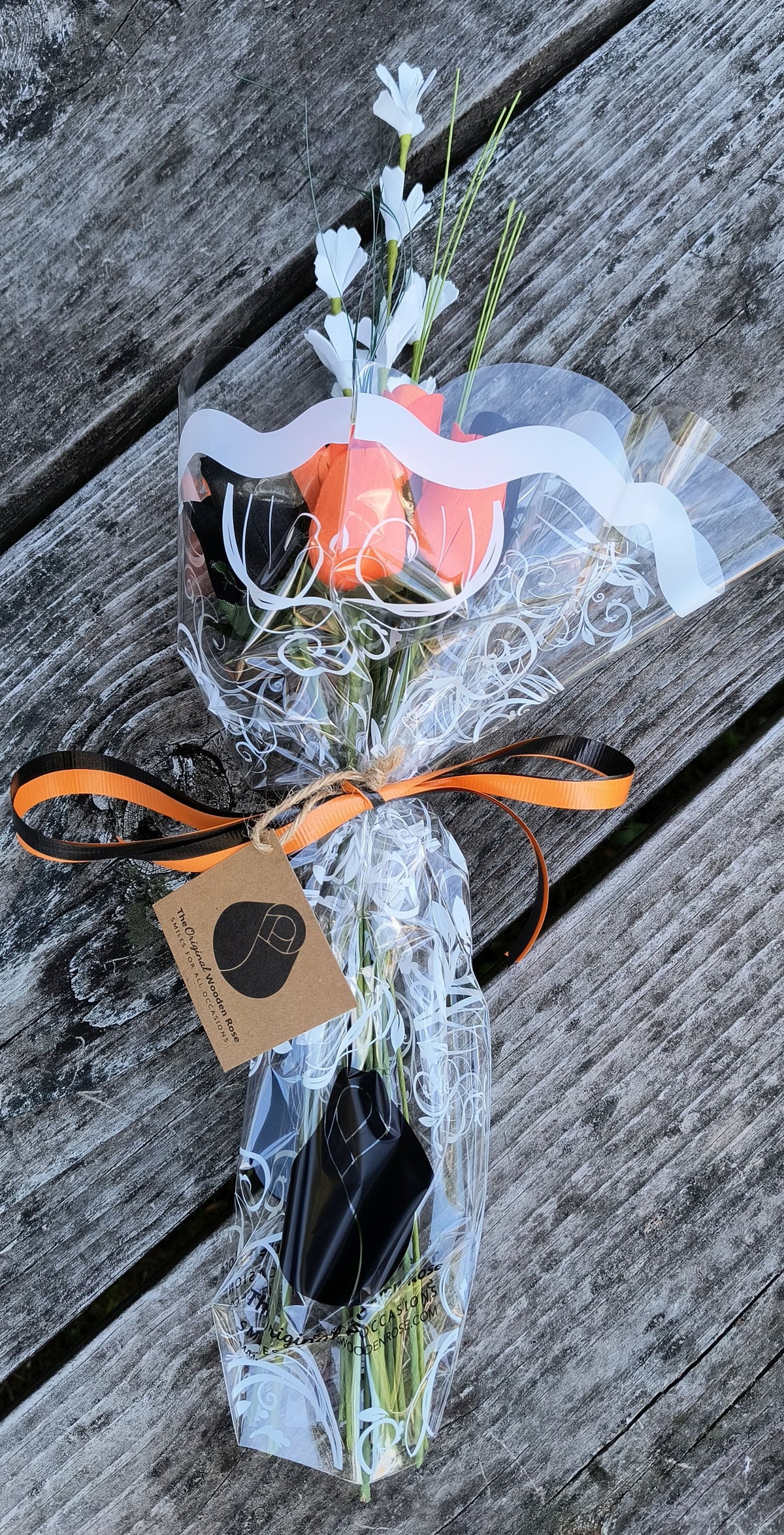 Halloween Wooden Rose Bouquet – Black & Orange