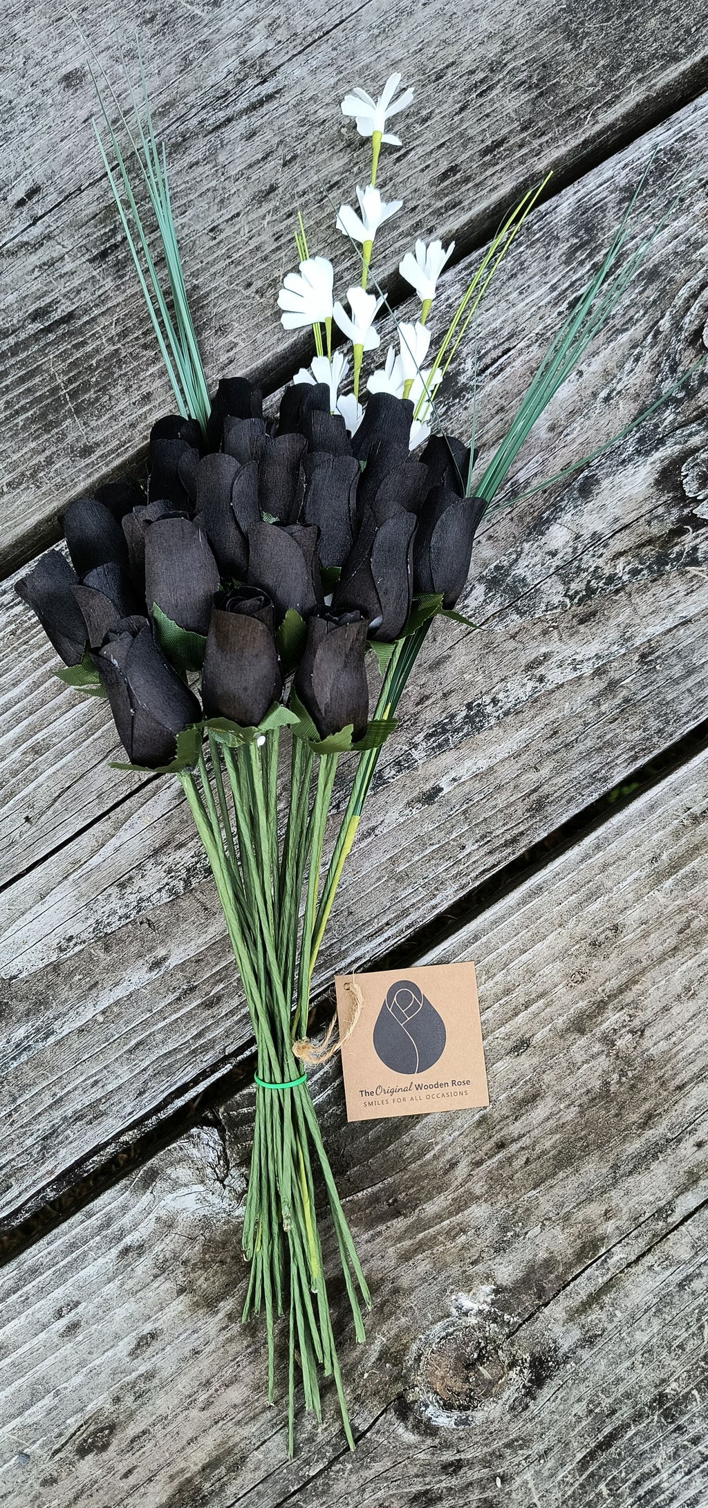 Halloween Wooden Rose Bouquet – All Black