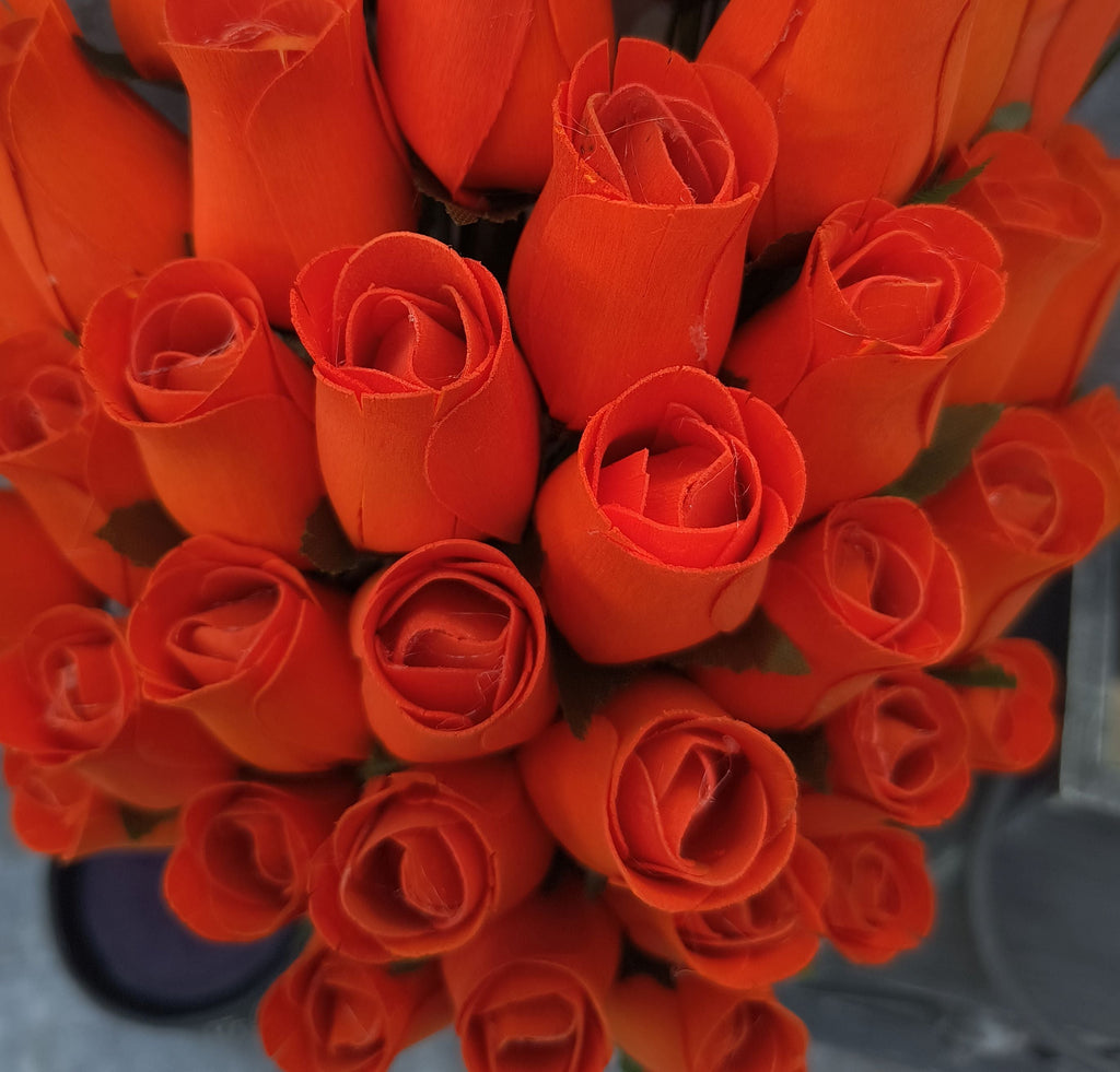 Halloween Wooden Rose Bouquet – All Orange