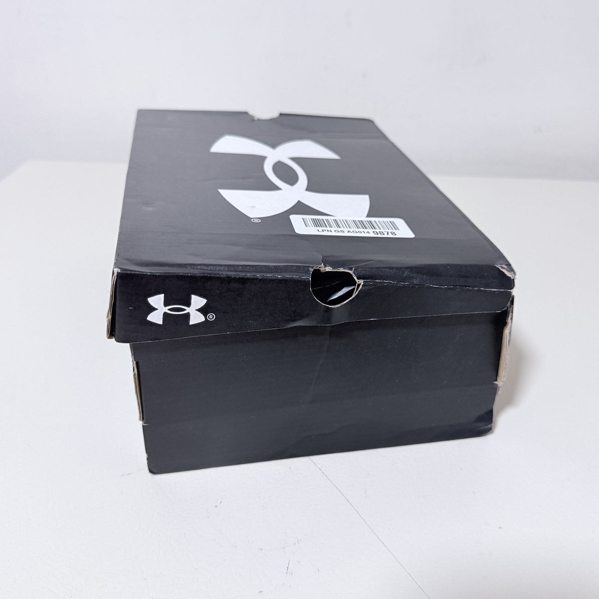 Under Armour Boys Assert 10 AC Running Shoes, Size 2Y, Black